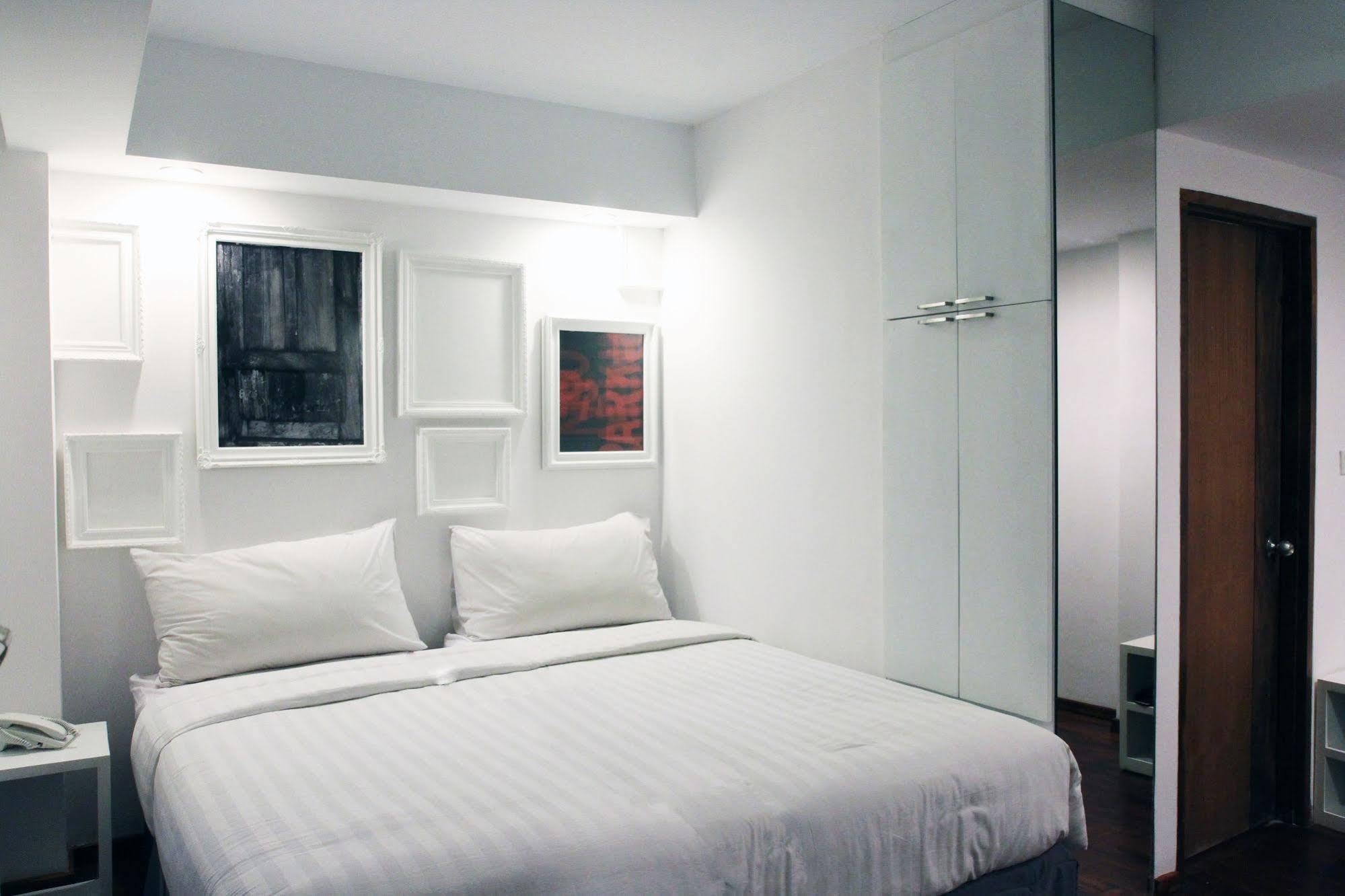 Hôtel Capital O 852 The Silk At Dago à Bandung Extérieur photo