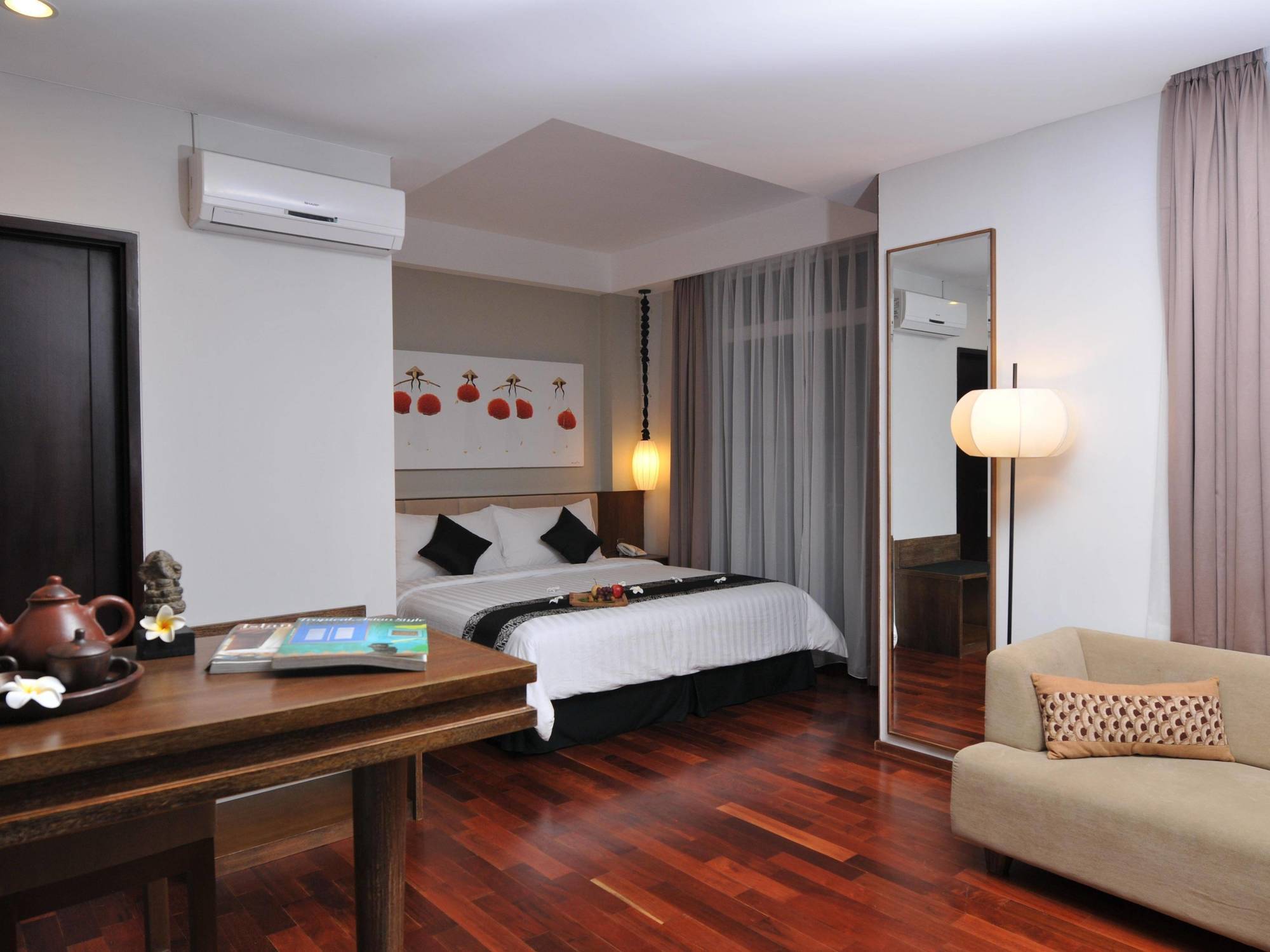 Hôtel Capital O 852 The Silk At Dago à Bandung Extérieur photo
