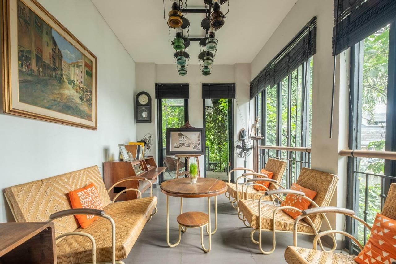 Hôtel Capital O 852 The Silk At Dago à Bandung Extérieur photo