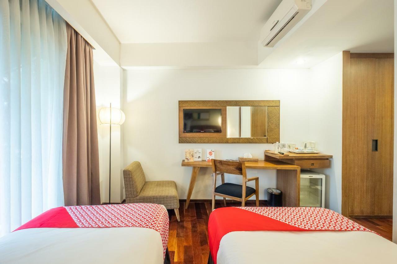 Hôtel Capital O 852 The Silk At Dago à Bandung Extérieur photo
